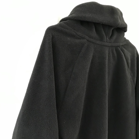 Old Navy black cowl neck long sleeved black Sweatshirt in Girls Size 8 - Picture 9 of 13